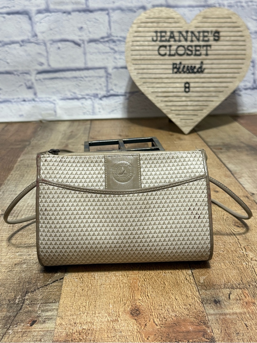 vintage 1983 Liz Claiborne triangle monogram crossbody purse